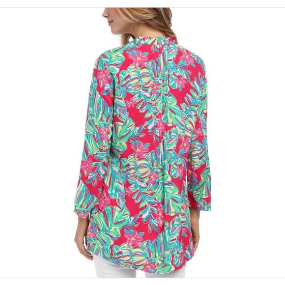 LILLY PULITZER Sarasota Pintuck Tunic in Jungle Tumble - Picture 5 of 16